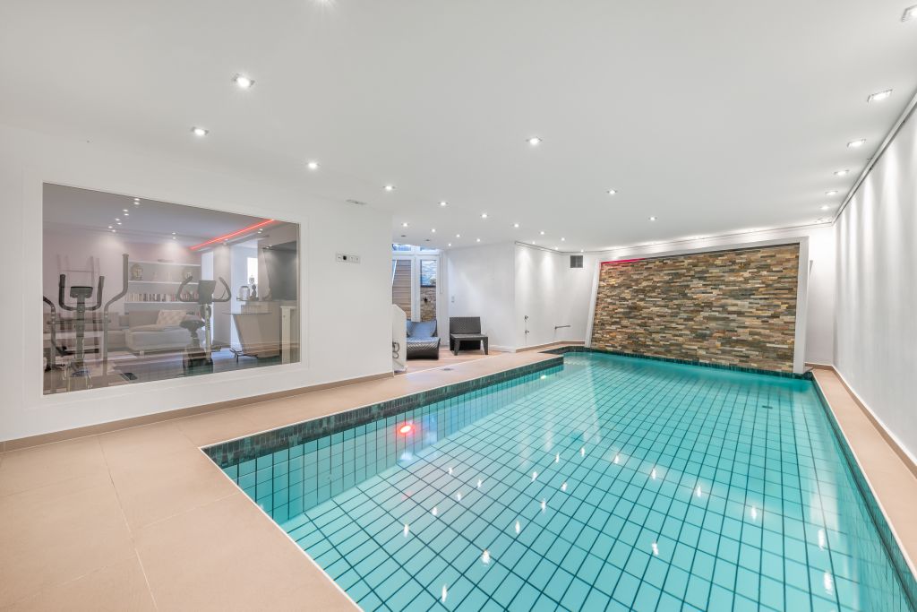 Aurion luxury apartment living