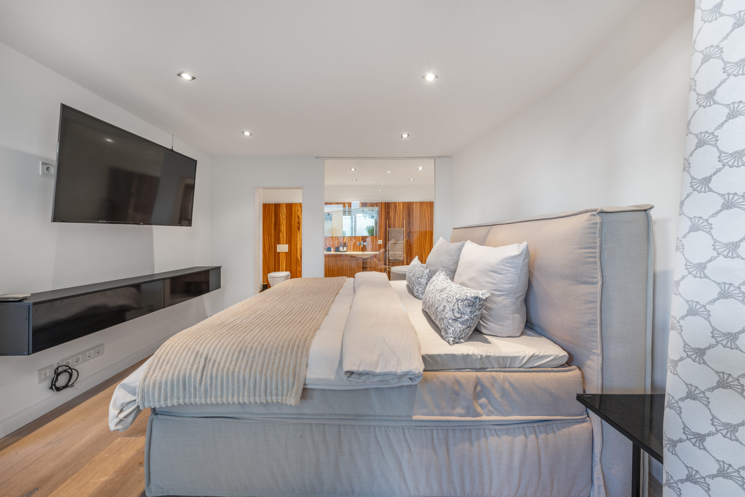 Awesome Image Awesome Image